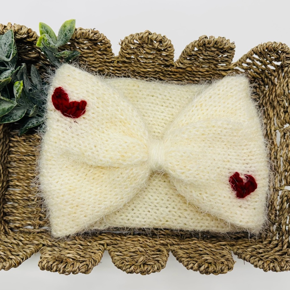 Knit Bow Heart Ear Warmer ❤️